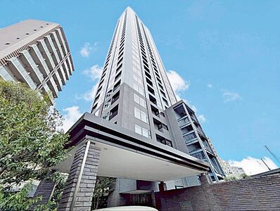 外観:資料には掲載していない情報が、現地にはたくさんあります。是非一度、現地をご確認ください。 外観:資料には掲載していない情報が、現地にはたくさんあります。是非一度、現地をご確認ください。