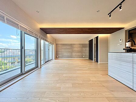 「空間が織り成すひとつ先の住み心地」を演出します。