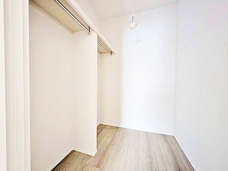 暮らし心地を大きく左右する収納を、適材適所に配置し使い勝手を考慮しました。