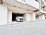 駐車場：本物件の駐車スペースです。車種制限のある場合もございますので、お気軽にお問い合わせくださいませ。