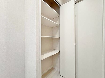 暮らし心地を大きく左右する収納を、適材適所に配置し使い勝手を考慮しました。