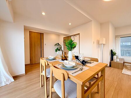 豊かな居住性と、安心感を満たすクオリティが見事に調和した住空間。