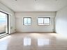 リビング/ダイニング：「空間が織り成すひとつ先の住み心地」を演出します。
