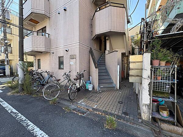 エントランスを拡大表示