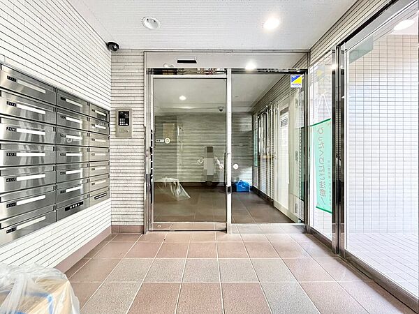 エントランスを拡大表示