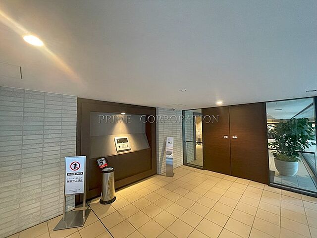 エントランス