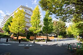 UR新川・島屋敷通り