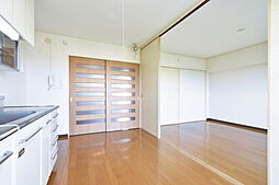 UR多摩ニュータウン諏訪 8階3DKのリビング/ダイニング