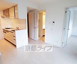 京都市営烏丸線 烏丸御池駅 徒歩9分の賃貸マンション 4階2LDKのリビング/ダイニング