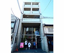 阪急京都本線 京都河原町駅 徒歩4分