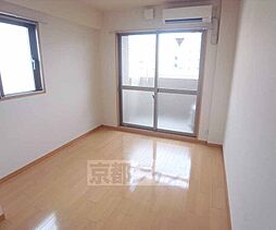 阪急京都本線 西院駅 徒歩7分の賃貸マンション 2階1Kのリビング/ダイニング