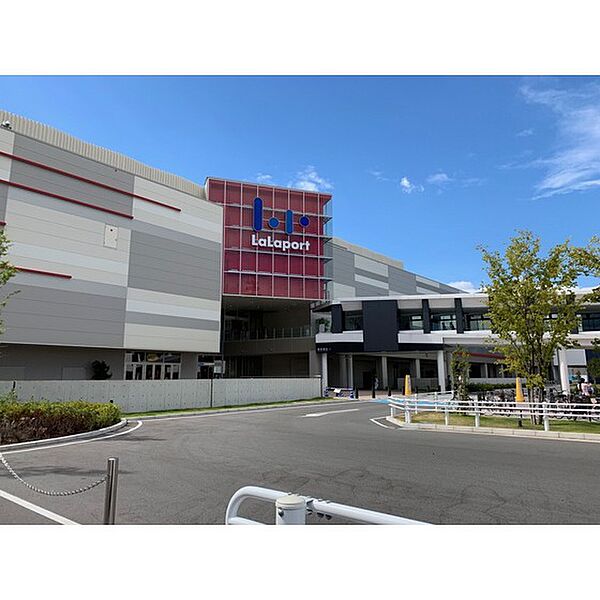 画像13:ショッピングセンター「ららぽーと名古屋みなとアクルスまで2800ｍ」