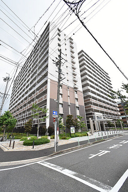 3 / 12
