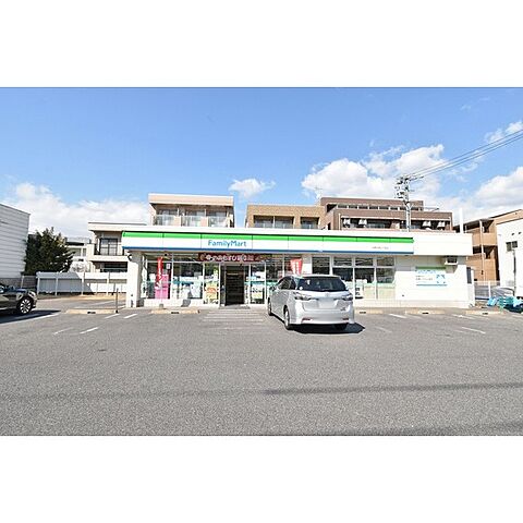 コンビニ「ファミリーマート名東本通三丁目店まで537ｍ」