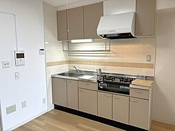 UR都市機構アーバンラフレ虹ケ丘南2号棟 1DKの写真