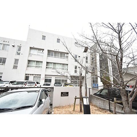 中学校「名古屋市立神丘中学校まで950ｍ」