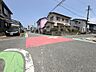 外観：角地で駐車楽々+陽当たり良好+開放的！