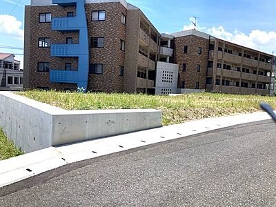 外観:平日・土日を問わずご案内できます◎ 外観:平日・土日を問わずご案内できます◎