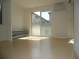 アインズ日の出II 101 1階1LDKのリビング/ダイニング