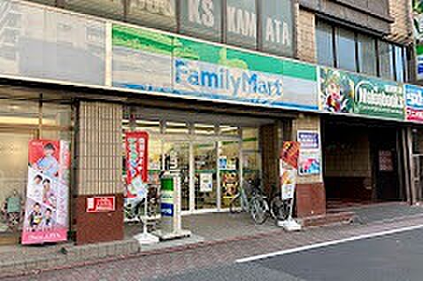画像19:ファミリーマート 小浦蒲田駅西店（210m）