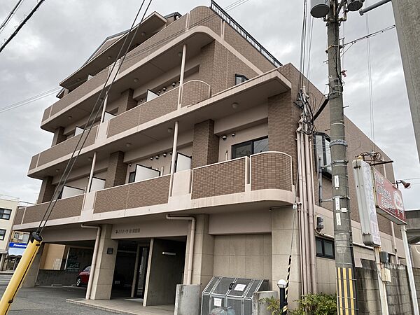 兵庫県姫路市幸町(賃貸マンション1LDK・2階・40.00㎡)の写真 その1