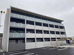 兵庫県姫路市岡田（賃貸マンション1K・4階・27.52㎡） その1