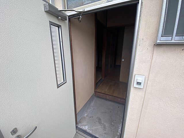 玄関