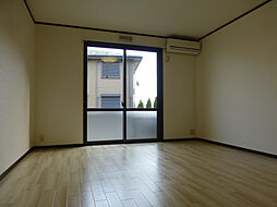 JR姫新線 西栗栖駅 4.8kmの賃貸アパート 1階1Kのリビング/ダイニング