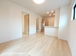 シャイニースカイ 101 1階2LDKのリビング/ダイニング