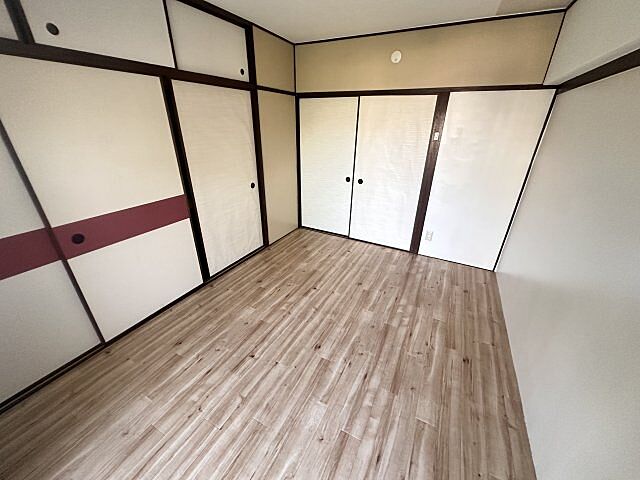 寝室
