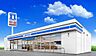周辺：ファミリーマート　荒井町千鳥店
