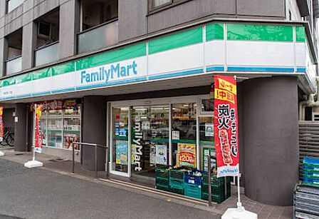 ファミリーマート 高井戸西一丁目店(384m)