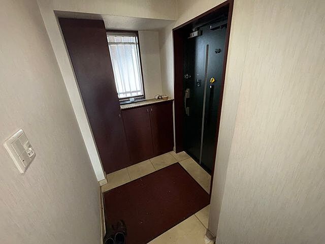 玄関 ラドーニ甚目寺大地の館 3階/-