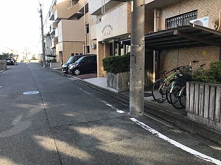 公道幅員は約6.0ｍ広々としています！