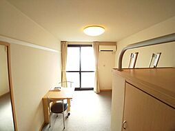 レオパレスナチュール 3階1Kのリビング/ダイニング