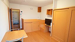 レオパレスNEXT　ONE 1階1Kのリビング/ダイニング