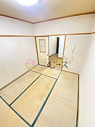 Bee2ハイツ 1階1Kのリビング/ダイニング