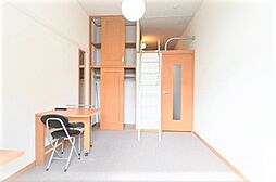 レオパレスレグルス 2階1Kのリビング/ダイニング