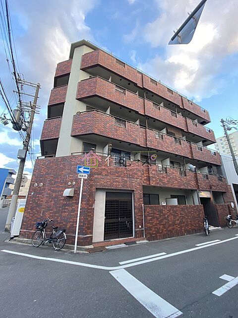 2 / 26
