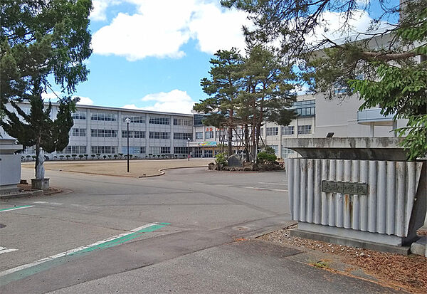 apartment 秋田県大仙市幸町
幸町の賃貸情報を見る
物件地図