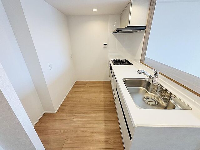キッチン ユトリシア五番街 3階/305号室