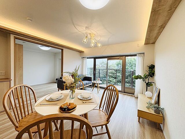 リビング/ダイニング コープ野村夏見５号棟 5階/513号室