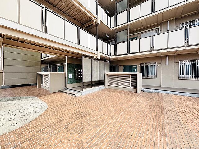 エントランス コープ野村夏見５号棟 5階/513号室