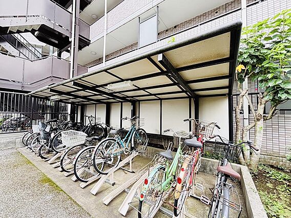 駐輪場