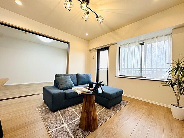 リビング/ダイニング 八千代市村上1891-32