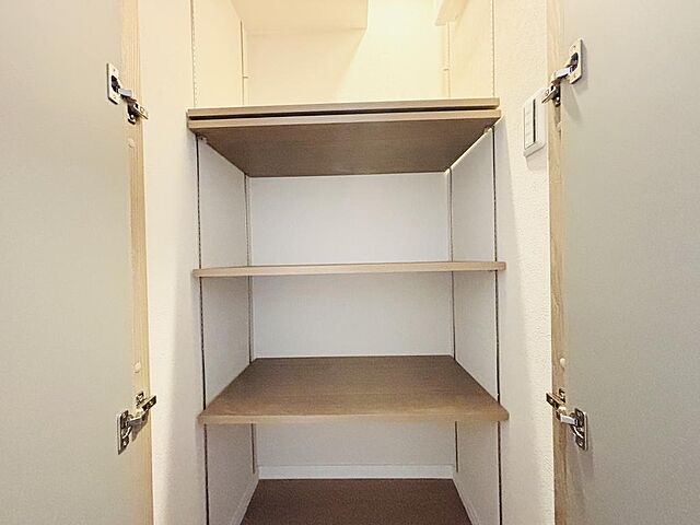収納 稲毛パークハウスA棟 4階/-
