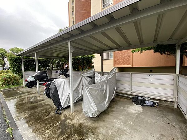 駐車場を拡大表示
