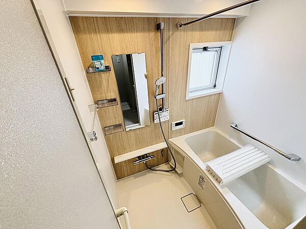 浴室を拡大表示