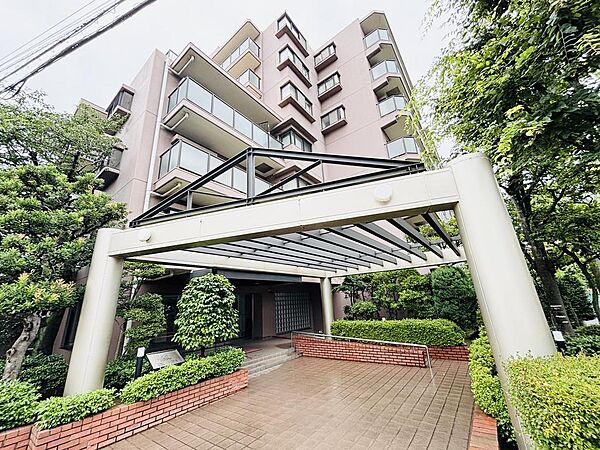 エントランスを拡大表示