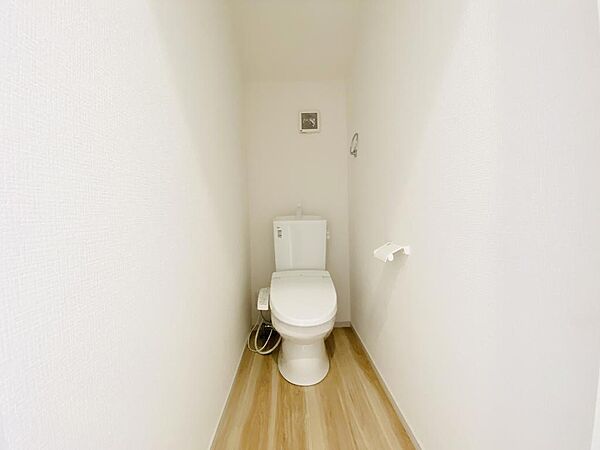 トイレを拡大表示
